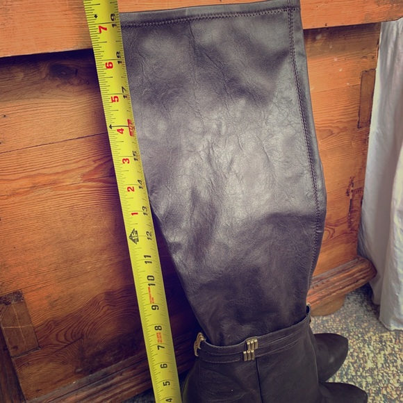 BCBGeneration Brown faux leather stiletto boots - Picture 2 of 8